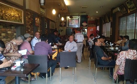 Sudah Pernah Ngopi di 12 Daftar Pilihan Coffee Shop Paling Top Daerah Jakarta Pusat Ini? 3