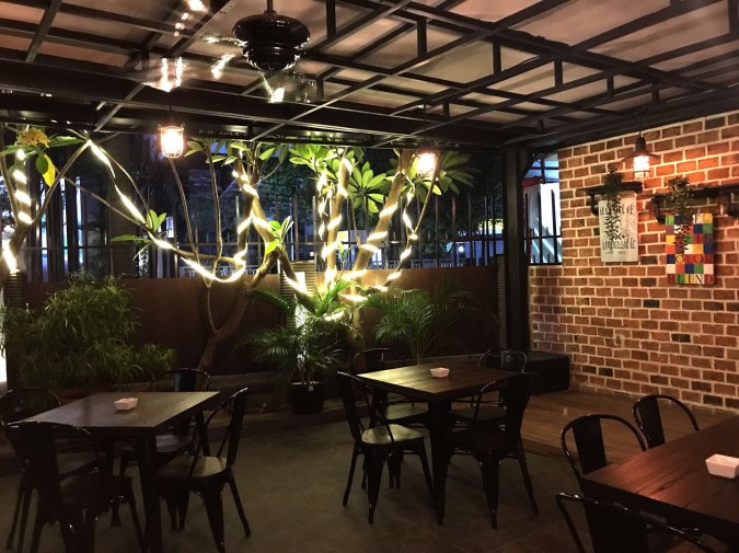 6 Daftar Pilihan Coffee Shop Paling Cantik dan Bikin Betah Nongkrong di Daerah Cikini 5 6 Daftar Pilihan Coffee Shop Paling Cantik dan Bikin Betah Nongkrong di Daerah Cikini 5