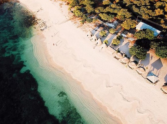 10 Daftar Pilihan Pantai di Daerah Kupang Ini Sangat Cantik dan Wajib Untuk Kalian Kunjungi 1 10 Daftar Pilihan Pantai di Daerah Kupang Ini Sangat Cantik dan Wajib Untuk Kalian Kunjungi 1