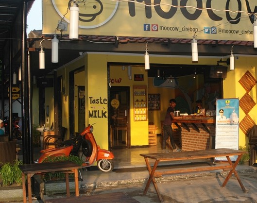 10 Daftar Pilihan Cafe Paling Hits di Daerah Cirebon Ini Pas Banget Buat Hangout Kalian 5