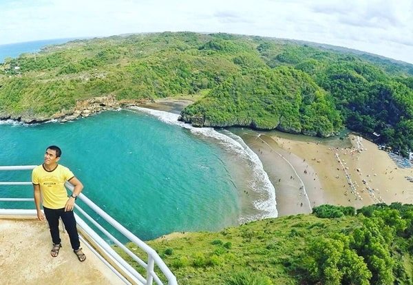 10 Pantai Indah Nan Eksotis Cantiknya Kebangetan di Jogja, Manakah Yang Dekat Dengan Kota dan Sudah Buka? 6