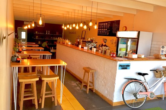 10 Daftar Pilihan Cafe Paling Hits di Daerah Cirebon Ini Pas Banget Buat Hangout Kalian 7