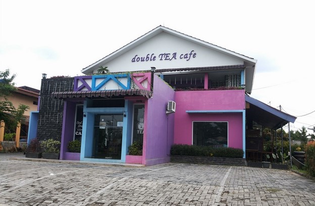 10 Rekomendasi Cafe Kekinian di Daerah Bekasi Ini Cocok Untuk Ngumpul Bareng Saat Weekend 2 10 Rekomendasi Cafe Kekinian di Daerah Bekasi Ini Cocok Untuk Ngumpul Bareng Saat Weekend 2