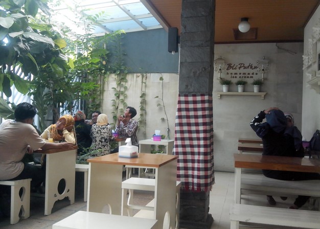 10 Rekomendasi Cafe Kekinian di Daerah Kediri Yang Wajib Kalian Kunjungi Untuk Mempercantik Feeds Kamu 2