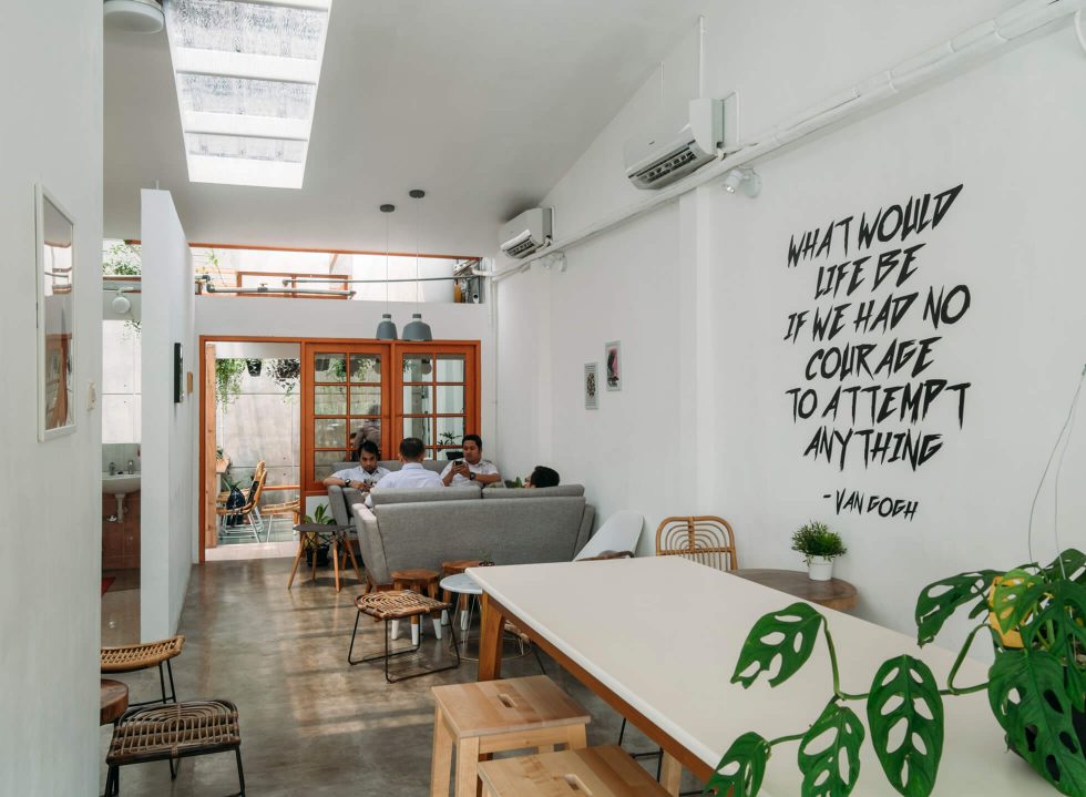 10 Daftar Pilihan Coffee Shop di Daerah Kelapa Gading Ini Bikin Nagih dan Melek Seharian 7