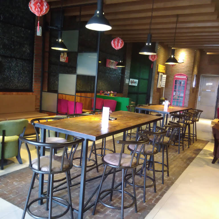 10 Daftar Pilihan Tempat Nongkrong Daerah Bekasi Yang Cozy dan Kekinian Banget, Wajib Kalian Kunjungi! 8 10 Daftar Pilihan Tempat Nongkrong Daerah Bekasi Yang Cozy dan Kekinian Banget, Wajib Kalian Kunjungi! 8