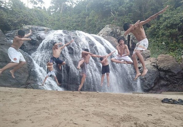 10 Rekomendasi Pilihan Pantai Terdekat Dari Kota Batu Jawa Timur Ini Tak Kalah Cantik Dengan Bali 3