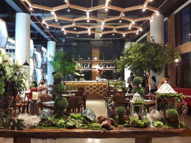 6 Rekomendasi Cafe Romantis Daerah Tangerang Bisa Dijadikan Untuk Candle Light Dinner Bersama Pasangan 5