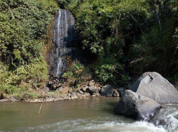 10 Daftar Air Terjun Terdekat Dari Kediri dan Sekitarnya Yang Hits, Termasuk Ngleyangan Hingga Dolo 6 10 Daftar Air Terjun Terdekat Dari Kediri dan Sekitarnya Yang Hits, Termasuk Ngleyangan Hingga Dolo 6