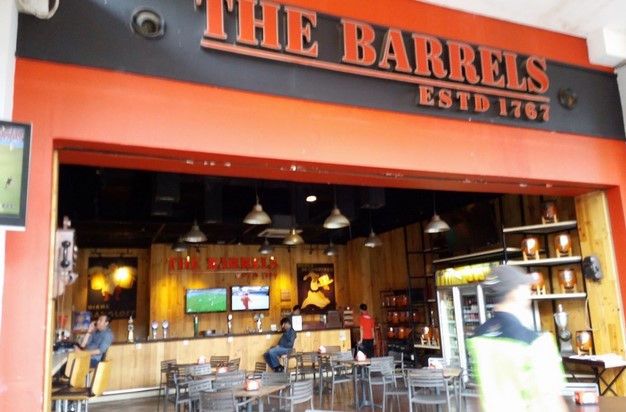 10 Daftar Pilihan Cafe Paling Cantik Daerah Kelapa Gading Yang Paling Diburu, Sudah Pernah Kesini? 7