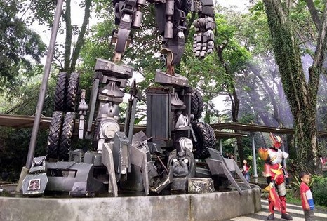 Menikmati Sejuknya Taman di Tengah Belantara Kota, Eco Art Park Sentul City 4