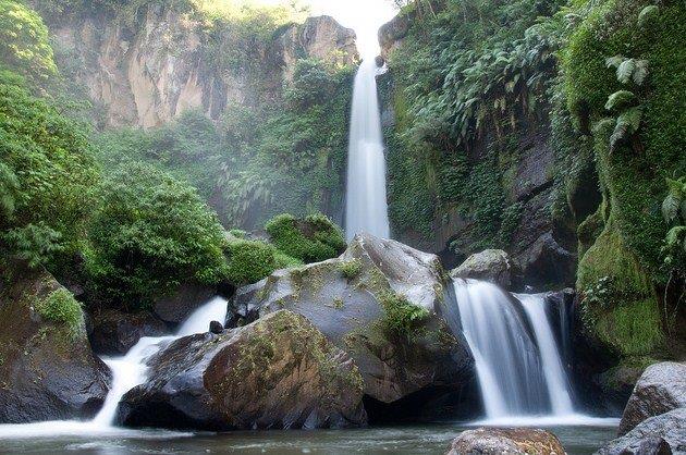 10 Referensi Wisata Air Terjun di Wilayah Jawa Timur Yang Bagus dan Paling Recommended 6
