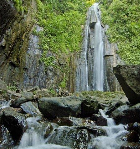 10 Destinasi Wisata Air Terjun di Pacet Paling Oke Untuk Basah Basahan Termasuk Ada Coban Canggu 1