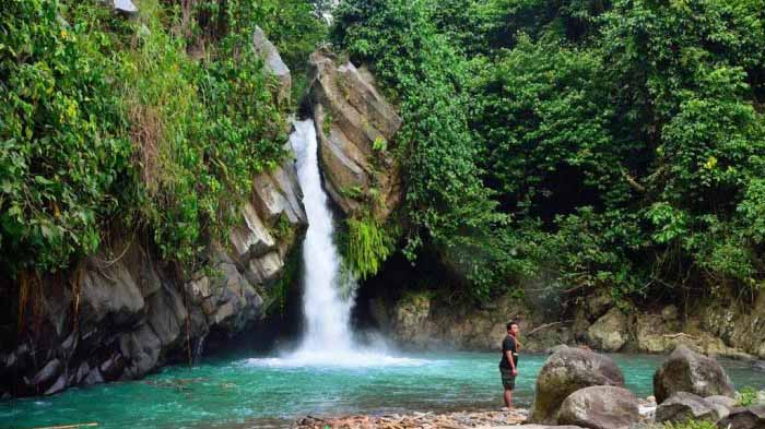 10 Rekomendasi Wisata Air Terjun di Lampung Yang Bagus dan Sangat Menarik Untuk Dikunjungi 10