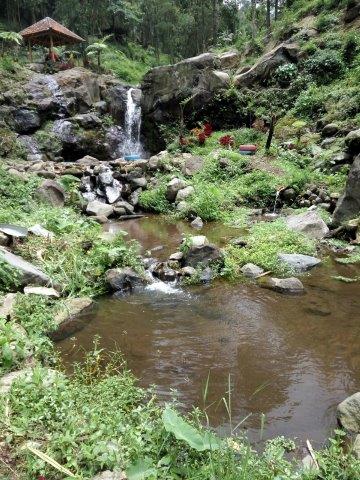 10 Destinasi Wisata Air Terjun di Pacet Paling Oke Untuk Basah Basahan Termasuk Ada Coban Canggu 3