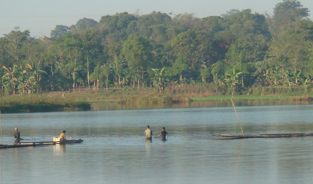 10 Rekomendasi Wisata Danau Daerah Sulawesi Selatan Yang Sangat Cantik Ini Bak Seperti Surga Tersembunyi 9