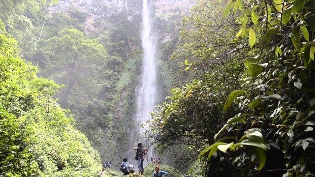10 Daftar Referensi Air Terjun Cantik di Daerah Jepara Yang Keindahannya Mirip Negeri Dongeng 5
