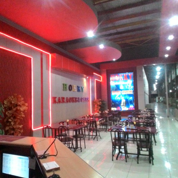 10 Referensi Tempat Nongkrong di Daerah Padang Ini Memiliki Ambience Yang Bikin Nyaman dan Asik! 4