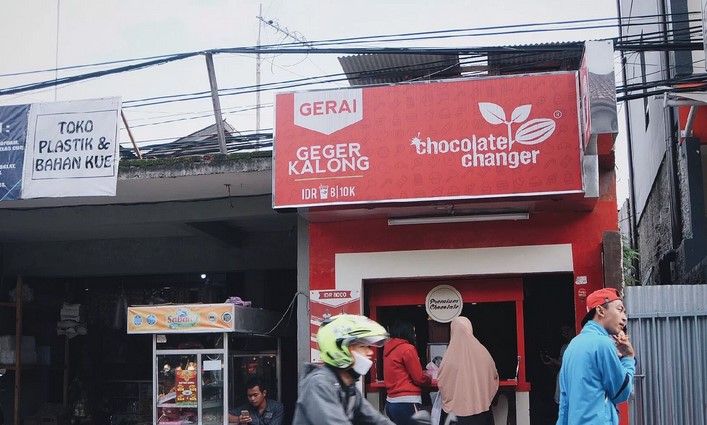 10 Referensi Tempat Nongkrong di Daerah Padang Ini Memiliki Ambience Yang Bikin Nyaman dan Asik! 6