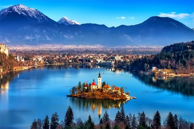 10 Rekomendasi Wisata Danau Terluas Negara Eropa Ini Memiliki Kecantikan Yang Nyata! Wajib Untuk Dikunjungi 6