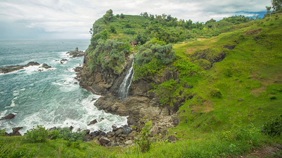 10 Rekomendasi Lokasi Wisata Air Terjun Terkenal di Wilayah Jogja Yang Bagus dan Mudah Dijangkau 7