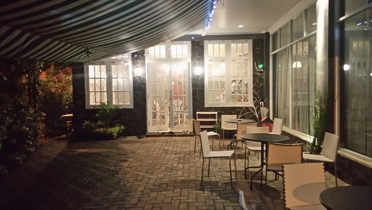 10 Daftar Pilihan Cafe Murah di Daerah Depok, Bisa Buat Hangout Akhir Pekan Bersama Teman! 7