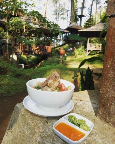 Mau Outbound Atau Camping? Ke Grafika Cikole Bandung Saja 9