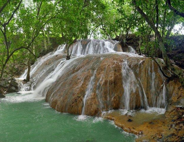 6 Daftar Pilihan Wisata Air Terjun Terdekat Dari Daerah Madura Yang Pesonanya Sungguh Menakjubkan 3