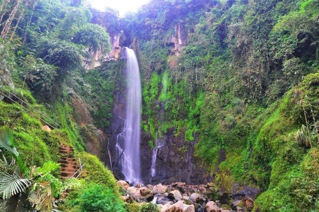6 Daftar Pilihan Wisata Air Terjun Kece dan Yang Paling Eksotis di Daerah Magelang 3