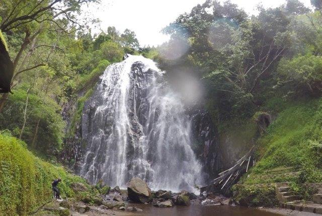 6 Daftar Pilihan Wisata Air Terjun di Sekitar Danau Toba Yang Pesonanya Sudah Mendunia 3 6 Daftar Pilihan Wisata Air Terjun di Sekitar Danau Toba Yang Pesonanya Sudah Mendunia 3