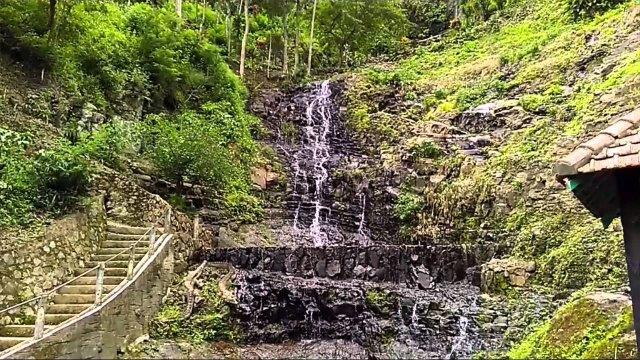 Beberapa Wisata Air Terjun Yang Terkenal dan Paling Populer di Wilayah Provinsi Jawa Tengah 3