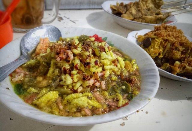 10 Daftar Pilihan Makanan Khas di Daerah Pemalang Yang Enak, Lezat dan Nikmatnya Menggugah Selera 1 10 Daftar Pilihan Makanan Khas di Daerah Pemalang Yang Enak, Lezat dan Nikmatnya Menggugah Selera 1