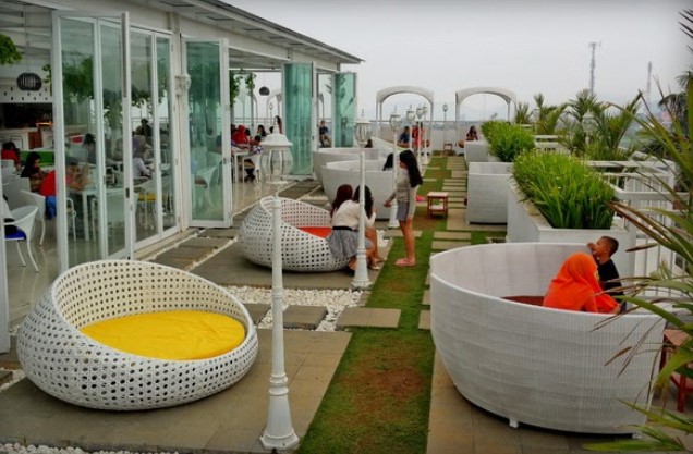 10 Rekomendasi Cafe Daerah Cianjur Ini Paling Diserbu Oleh Kaum Milenials, Kamu Nggak Mau Ikutan? 3