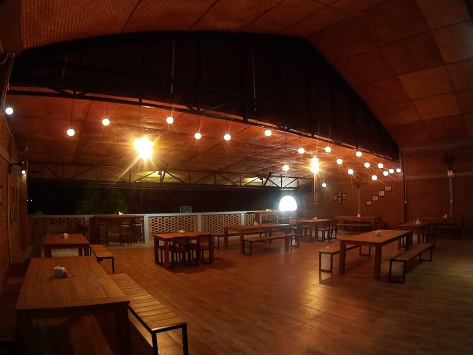 10 Rekomendasi Tempat Nongkrong Paling Kece di Daerah Seantero Madiun Bikin Ngobrol Makin Seru 7