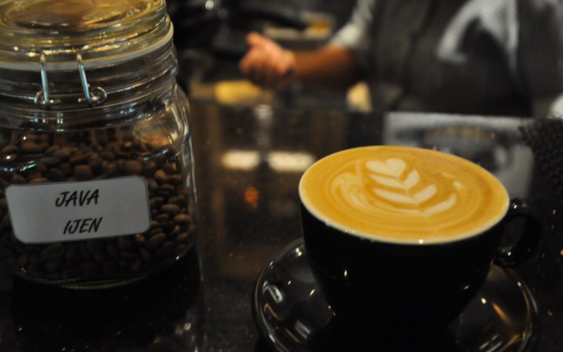 6 Rekomendasi Tempat Nongkrong Dengan Nuansa Alam Yang Asri di Puncak, Wajib Kalian Kunjungi! 2