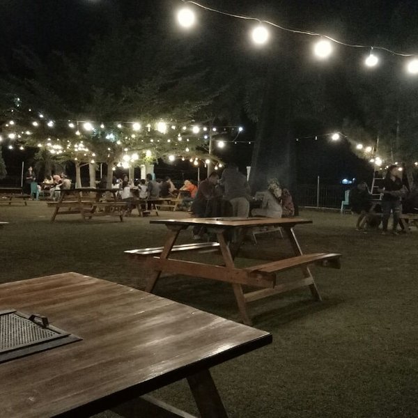 6 Daftar Pilihan Cafe Romantis Daerah Tasikmalaya, Cocok Untuk Mengajak Pasangan Ngedate Disini! 3 6 Daftar Pilihan Cafe Romantis Daerah Tasikmalaya, Cocok Untuk Mengajak Pasangan Ngedate Disini! 3