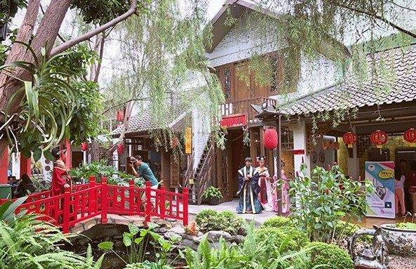 Chinatown Bandung, Serunya Wisata Kebudayaan China di Tanah Sunda 8 Chinatown Bandung, Serunya Wisata Kebudayaan China di Tanah Sunda 7