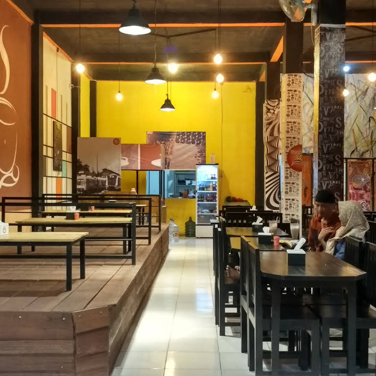 10 Referensi Cafe Unik dan Asyik di Daerah Bojonegoro Ini Wajib Untuk Kalian Kunjungi 4