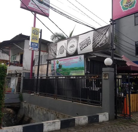 10 Rekomendasi Tempat Nongkrong Daerah Rawamangun Ini Paling Asik Buat Ngobrol Sampai Lupa Waktu 4