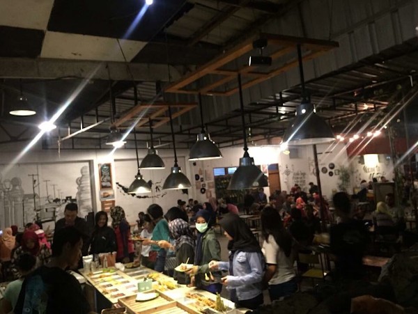 10 Rekomendasi Cafe Unik dan Murah di Daerah Ponorogo Ini Sangat Nge-Trend Untuk Kalangan Milenials 8