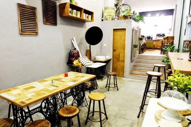 10 Rekomendasi Coffee Shop di Daerah Jakarta Barat, Cocok Buat Nyantai Sambil Co-Working 9