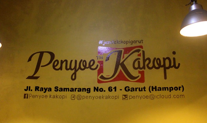 6 Daftar Pilihan Tempat Ngopi Paling Favorit di Daerah Garut, Cofee Addict Merapat Kuy! 1 6 Daftar Pilihan Tempat Ngopi Paling Favorit di Daerah Garut, Cofee Addict Merapat Kuy! 1