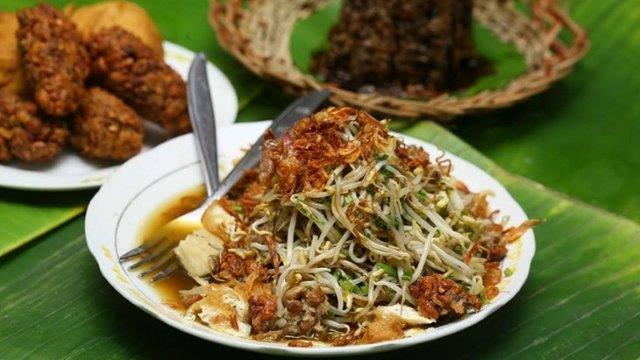 10 Daftar Pilihan Makanan Khas di Daerah Cianjur Yang Citarasanya Sangat Menggigit dan Maknyus 1