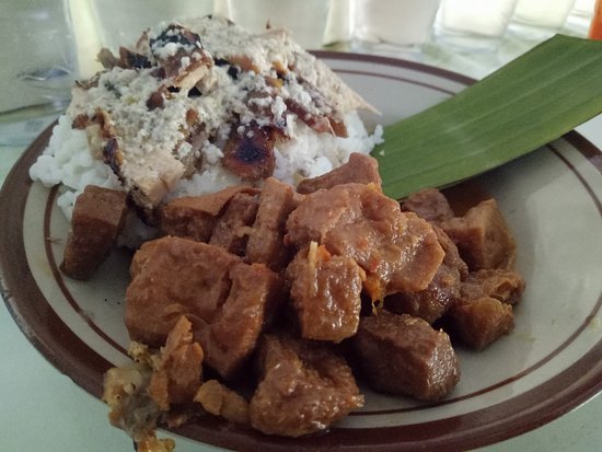 10 Daftar Pilihan Makanan Khas Daerah Kudus Yang Lezat dan Gurih Ini Wajib Kamu Nikmati 4