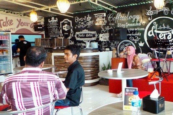 6 Daftar Pilihan Tempat Nongkrong di Daerah Ponorogo Ini Wajib Masuk Bucket Listmu 4