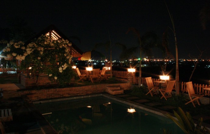 10 Daftar Pilihan Tempat Nongkrong di Daerah Gresik Ini Menjadi Buruan Para Milenials 1 10 Daftar Pilihan Tempat Nongkrong di Daerah Gresik Ini Menjadi Buruan Para Milenials 1