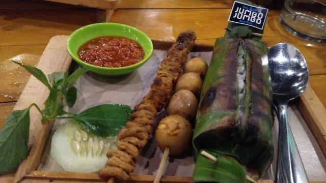 10 Daftar Pilihan Tempat Nongkrong di Daerah Gresik Ini Menjadi Buruan Para Milenials 7 10 Daftar Pilihan Tempat Nongkrong di Daerah Gresik Ini Menjadi Buruan Para Milenials 7