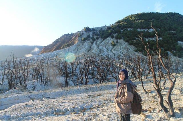 Gunung Papandayan Garut, Pesonanya Bikin Betah 6