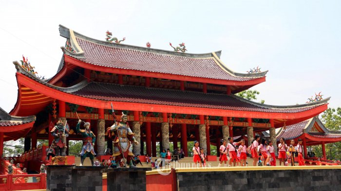 10 Spot Foto di Semarang Ini Wajib Kamu Kunjungi Karena Epic Abis! 1 10 Spot Foto di Semarang Ini Wajib Kamu Kunjungi Karena Epic Abis! 1