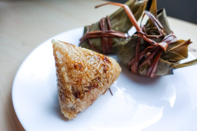 10 Daftar Pilihan Makanan Khas Negara Cina Yang Paling Enak dan Populer, Wajib Untuk Dicoba! 5 10 Daftar Pilihan Makanan Khas Negara Cina Yang Paling Enak dan Populer, Wajib Untuk Dicoba! 5